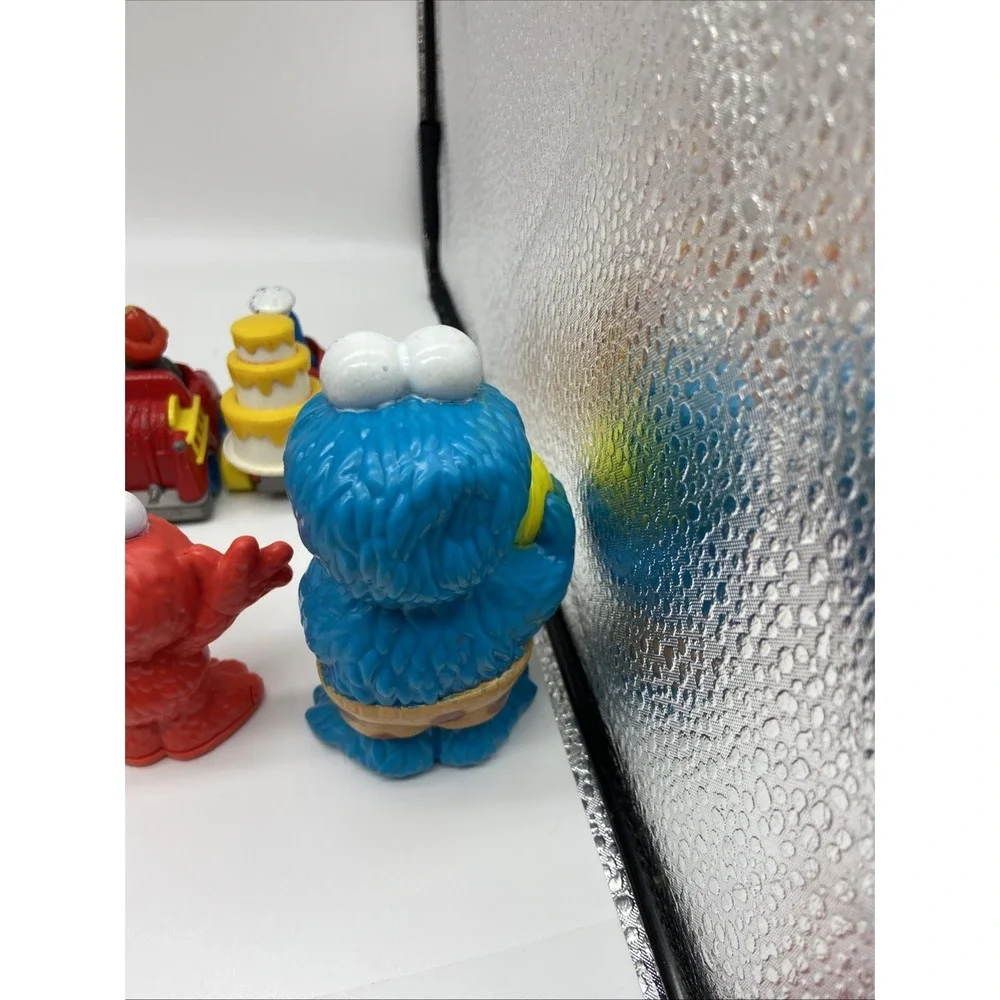 Sesame Street Figures & Muppets  Lot (14) Some Vintage Big Bird Gonzo Ernie Burt